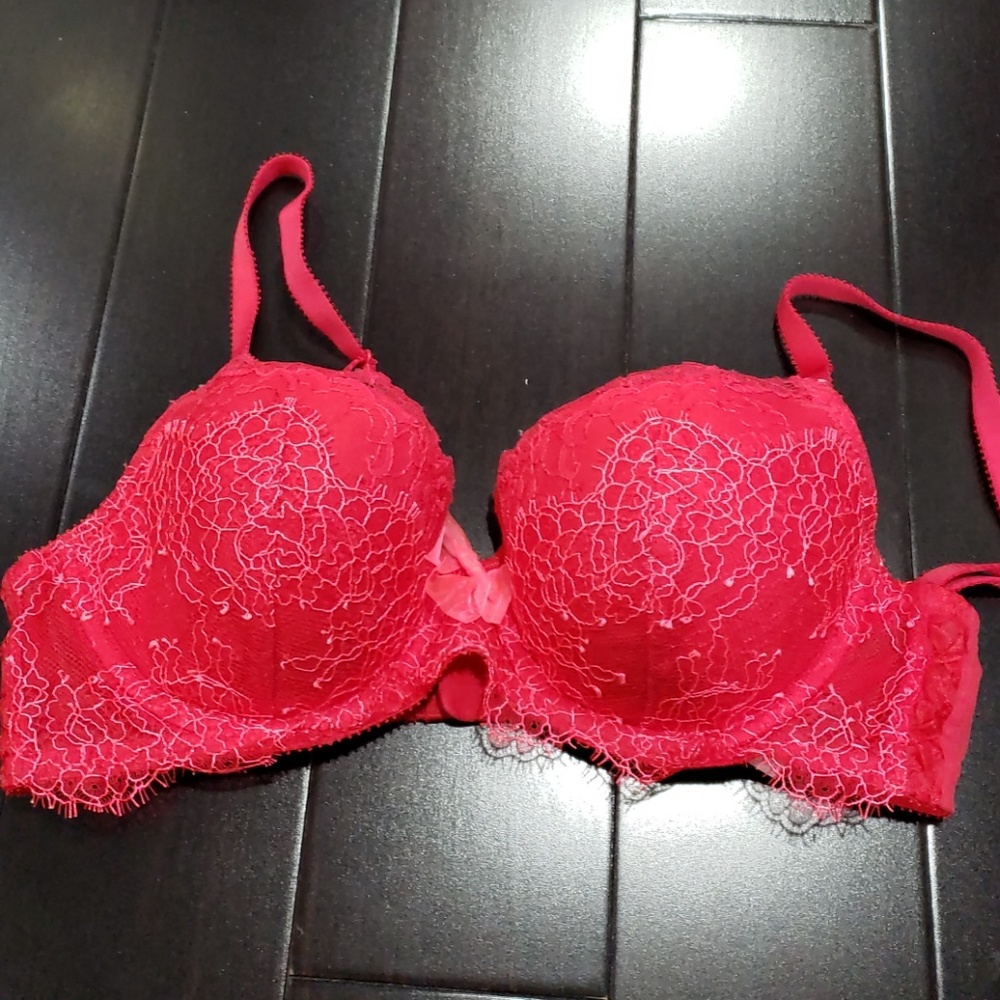 Red Victoria Secret Bra 34B